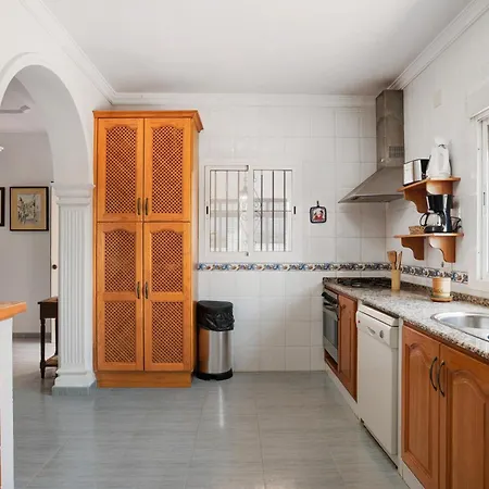 Cruz Del Sur - Solo Familias Conil De La Frontera